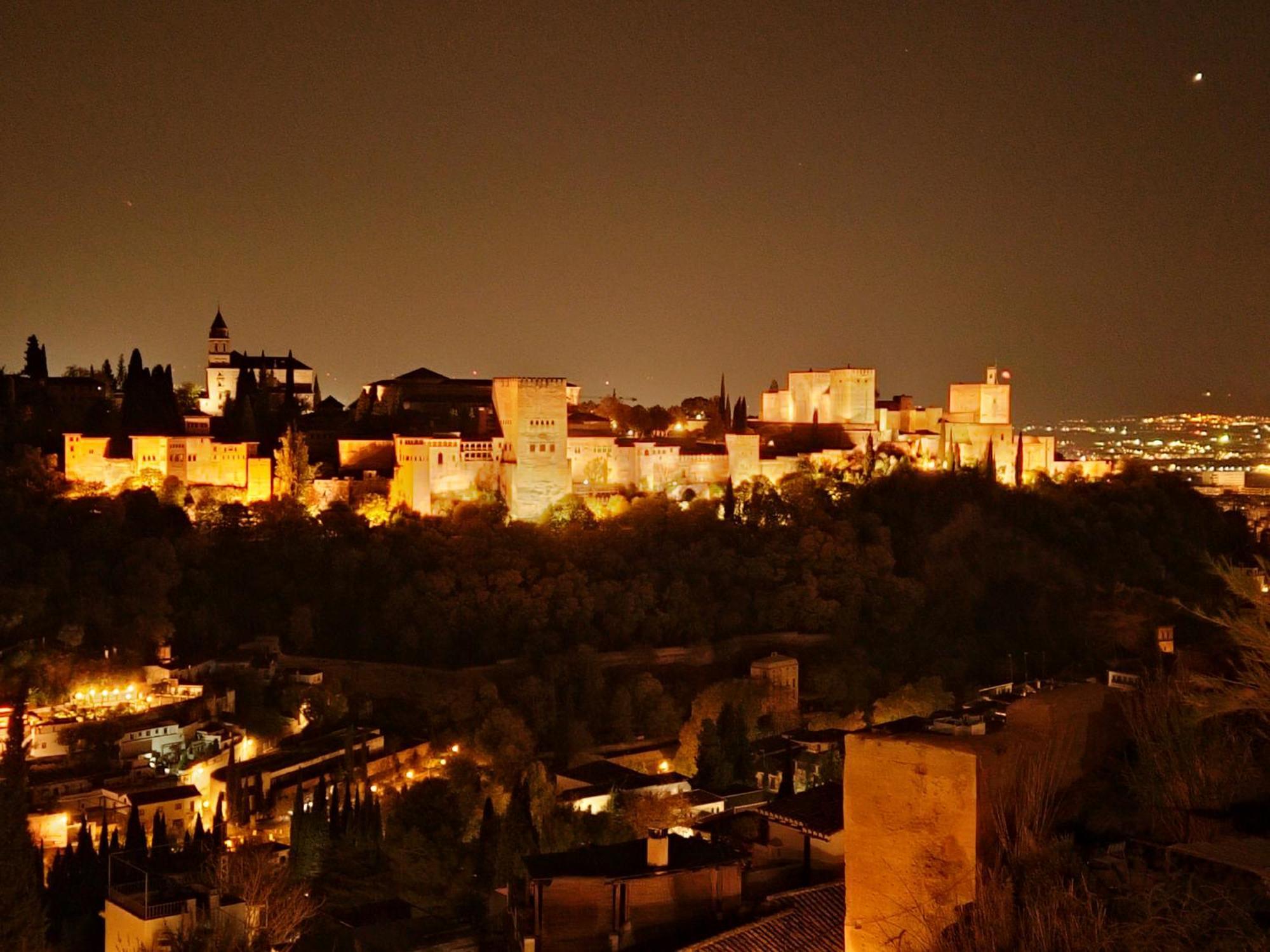 Luxury Cave 100M Super Terraza Vistas Alhambra Wifi Villa Granada Bagian luar foto